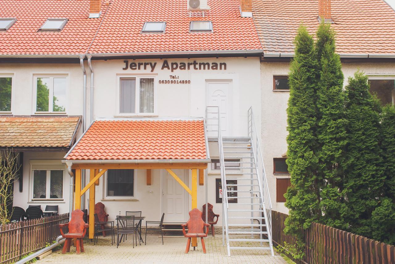 Hotel Jerry Apartman Bük Exterior foto